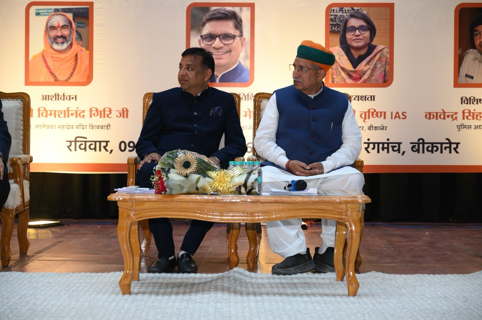 0ADEB8D5-3217-4346-8195-AE44B07741BE