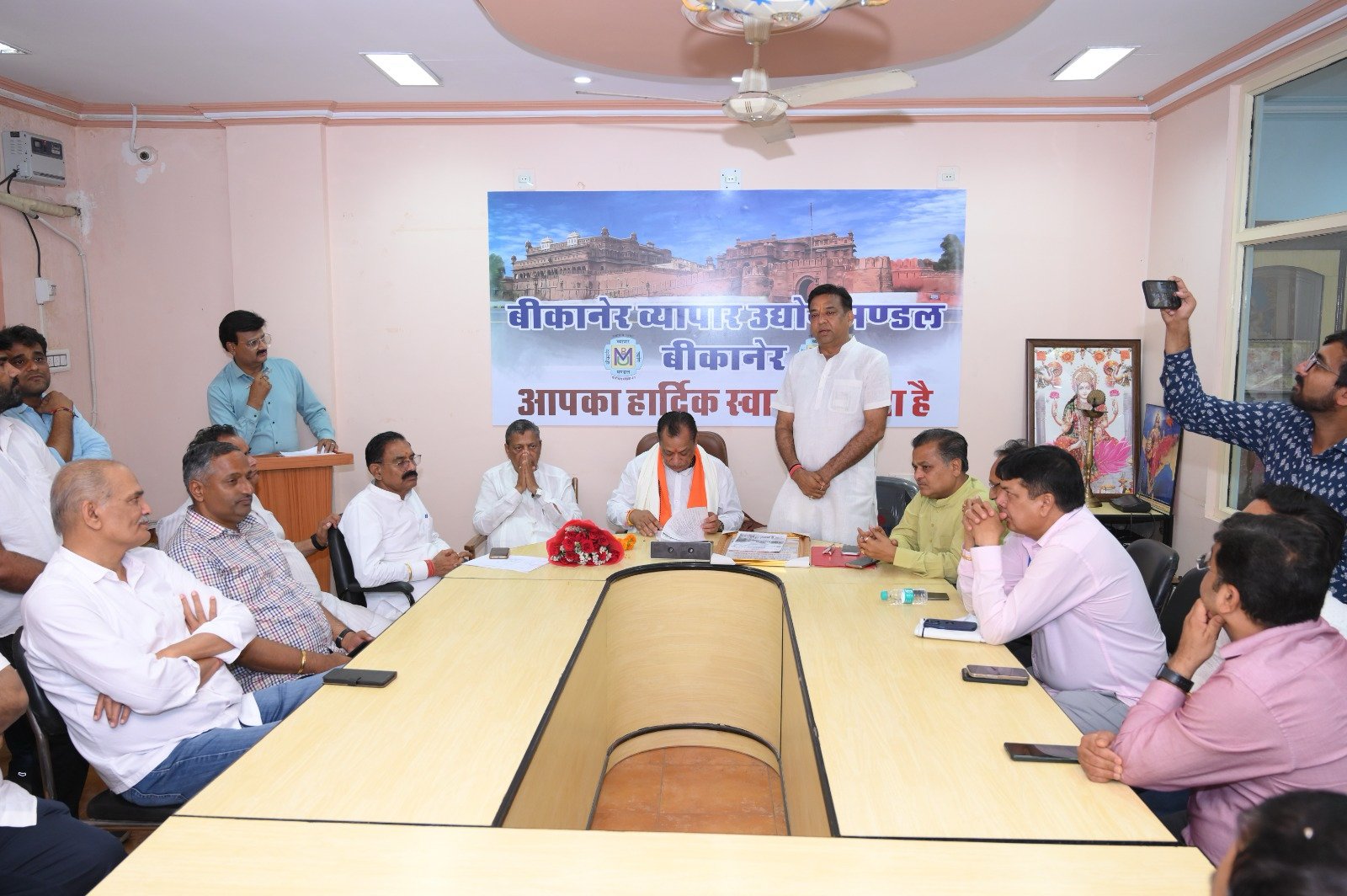 7DC4A462-9F8D-4CDD-B8BF-E30E0FDF9307