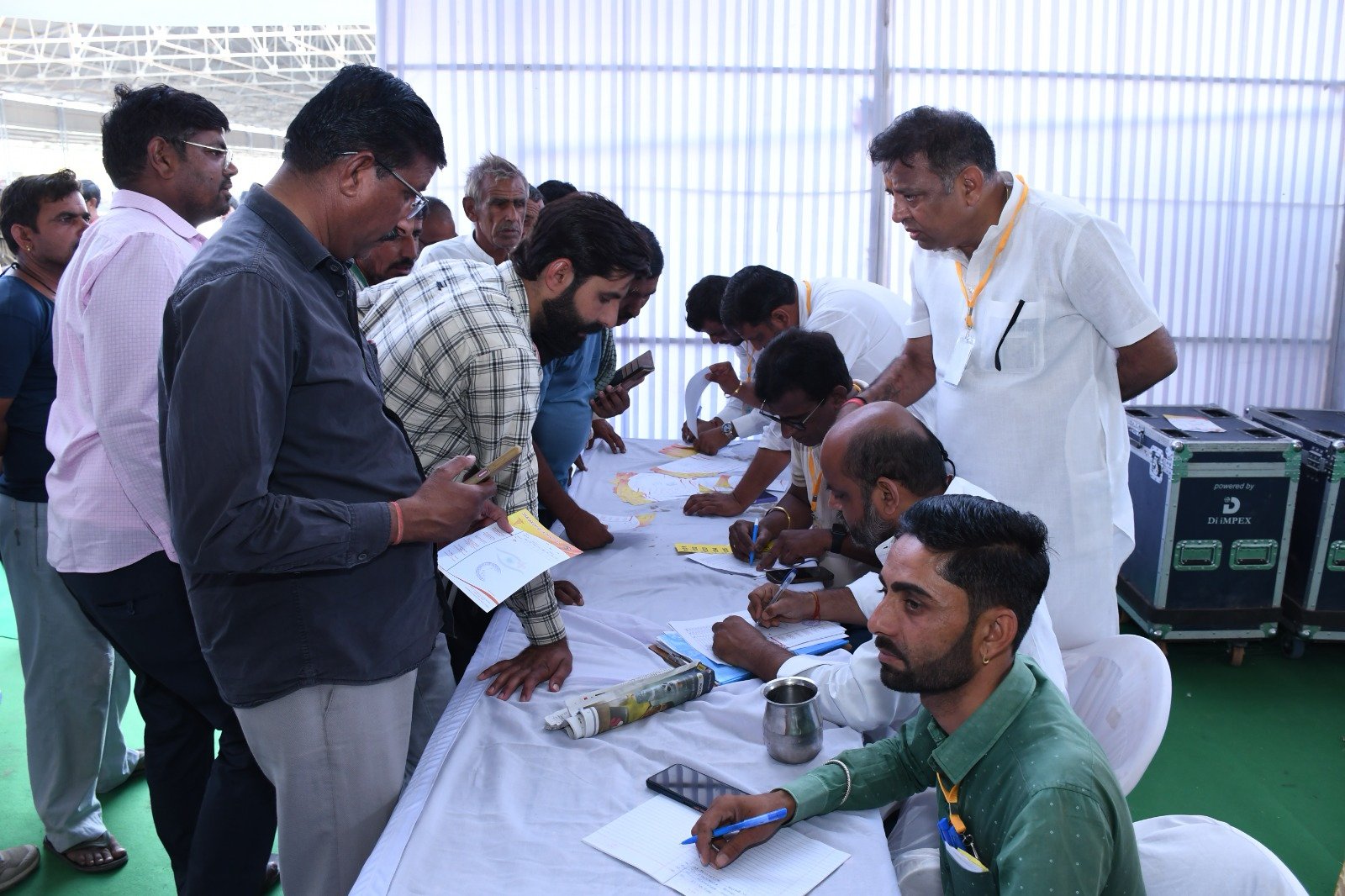 D23DDED6-ADFC-4C5A-8CAD-074F92F519B5