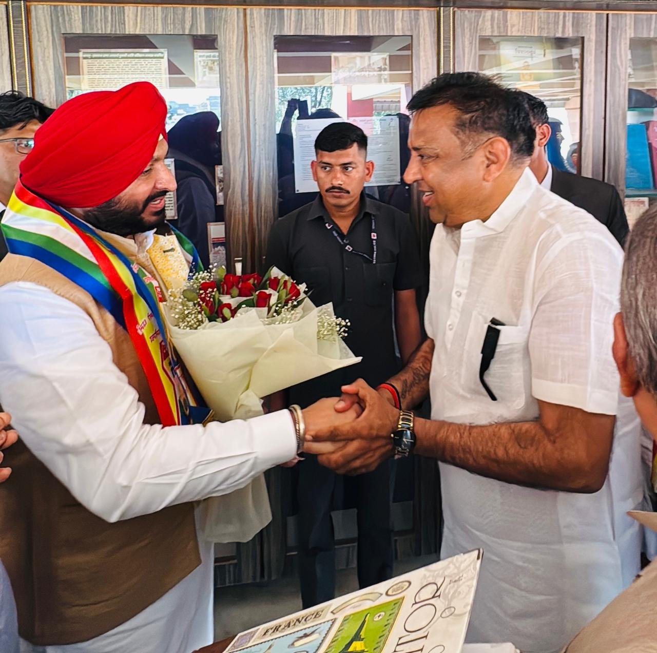 WhatsApp Image 2025-03-08 at 15.21.03